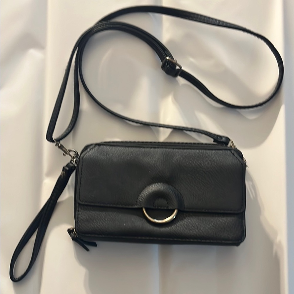 Elegant Black Leather Crossbody Bag